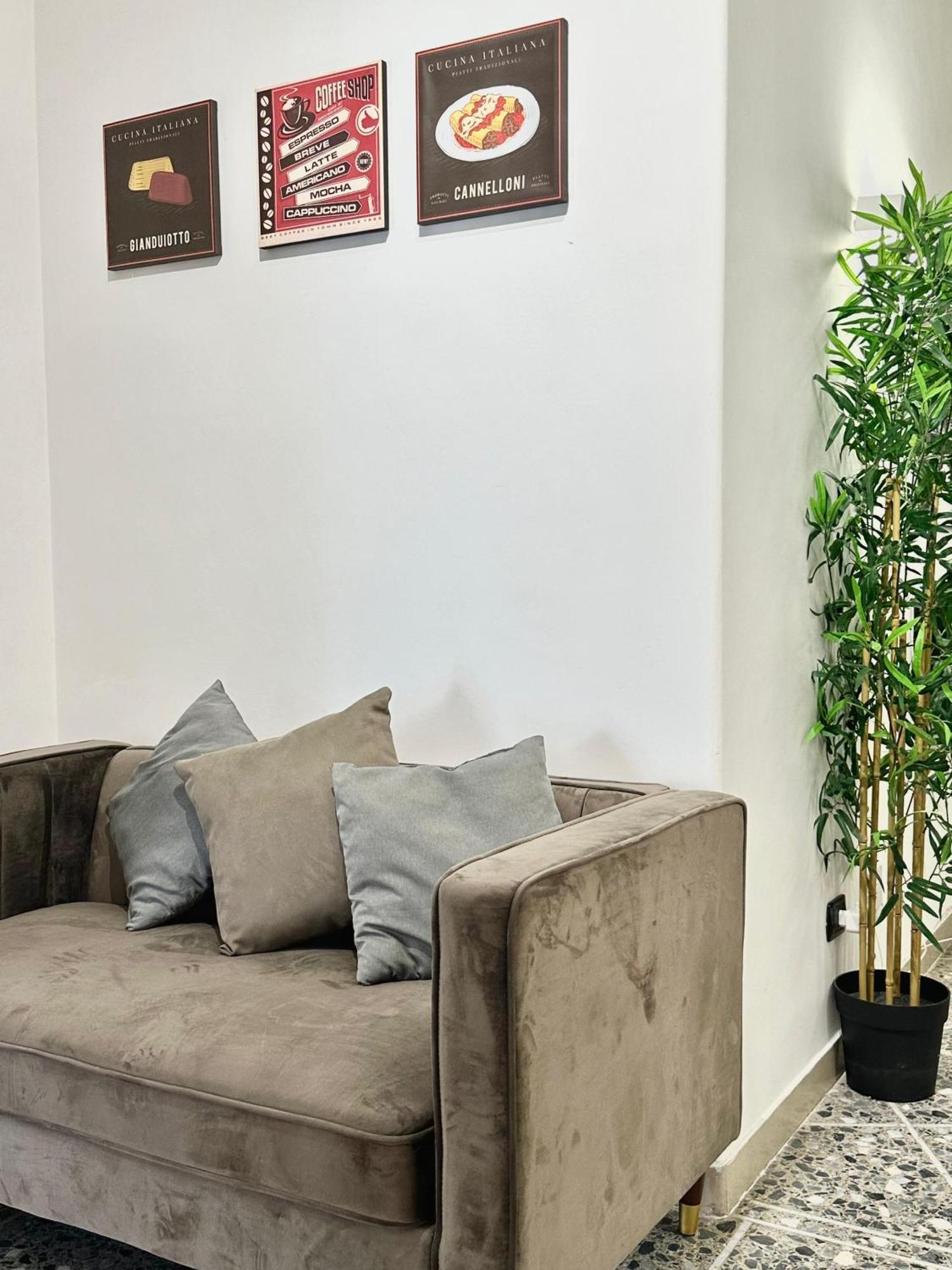 Orti Apartment Рим Екстериор снимка